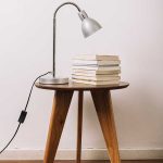Table lamp
